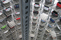 卢森堡体操选手优雅表现，夺得铜牌